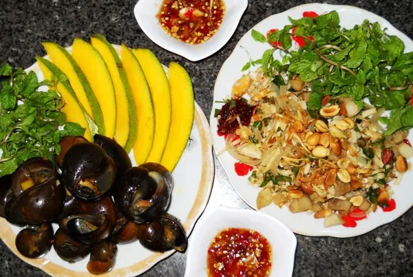 10 món ngon khó cưỡng ở Đà Nẵng