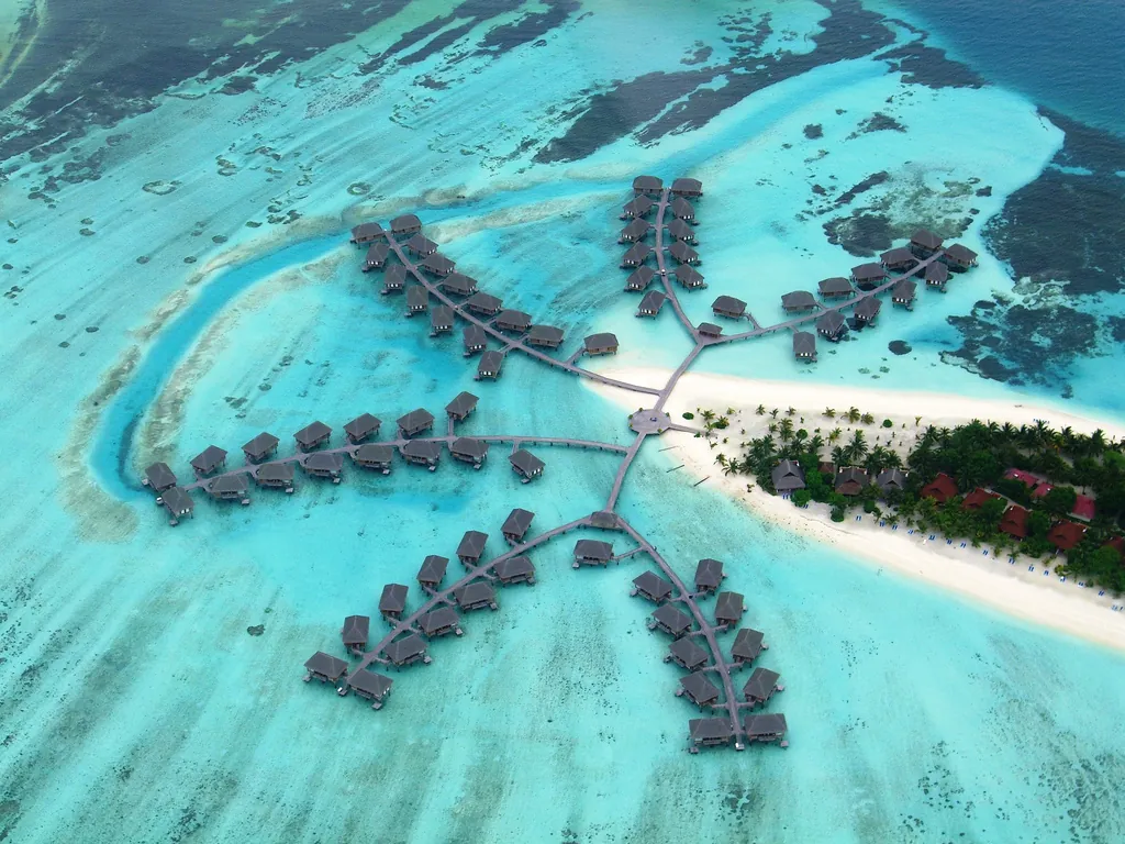 Bí quyết du lịch bụi ở thiên đường biển Maldives