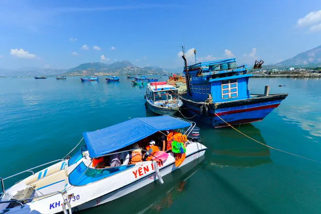 Du lịch Cam Ranh khám phá vẻ đẹp hoang sơ ở đảo Robinson