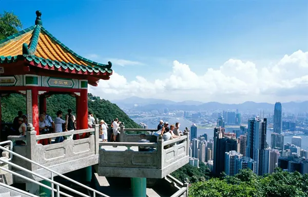 Gợi ý chi tiết ăn chơi Hong Kong của Brad Lau