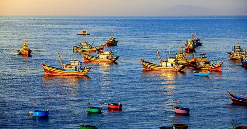 Làng chài Mũi Né đẹp ngỡ ngàng buổi sớm mai