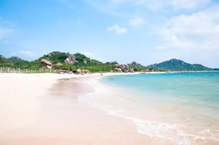 Muôn màu nét đẹp vùng biển Hải Tiến Thanh Hóa