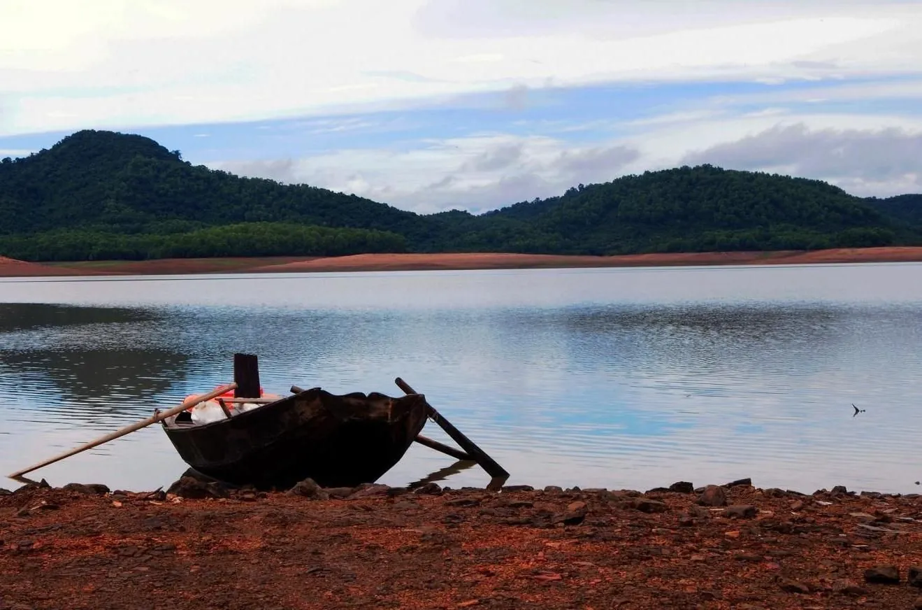 Nét đẹp lãng du hồ Kẻ Gỗ