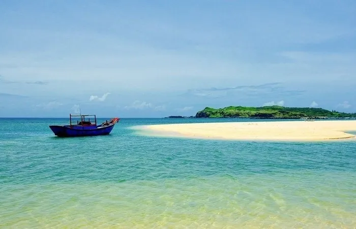 Ngẩn ngơ vẻ đẹp thanh bình nơi đảo Phú Qúy