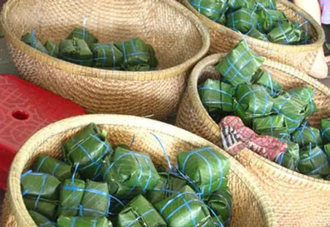 10 đặc sản ngon, đậm chất cố đô Huế ẩm thực huế