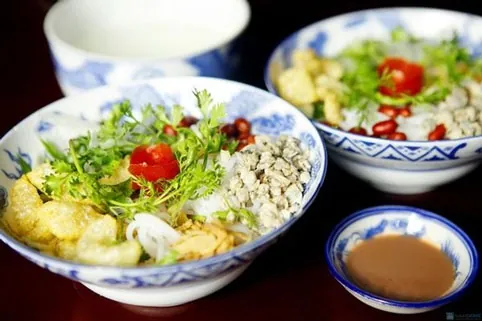 10 đặc sản ngon, đậm chất cố đô Huế ẩm thực huế