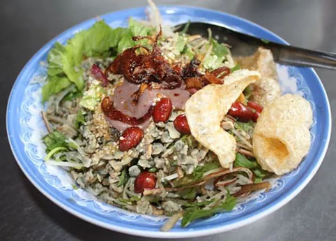 10 đặc sản ngon, đậm chất cố đô Huế ẩm thực huế