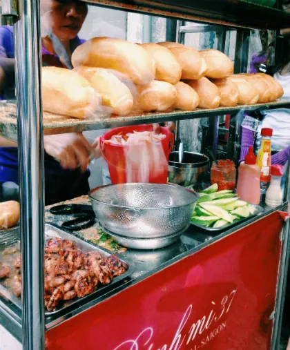 bánh mì 37 nguyễn trãi