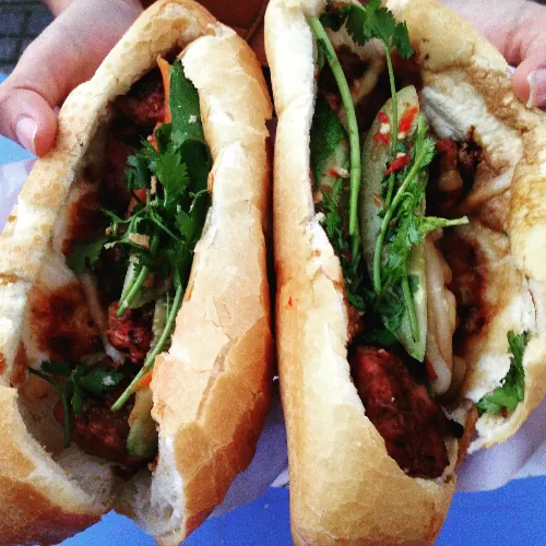bánh mì 37 nguyễn trãi