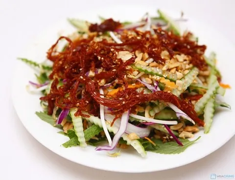 5 khu chợ nổi tiếng với các món ăn vặt ở Hà Nội nộm bò khô chợ nam đồng