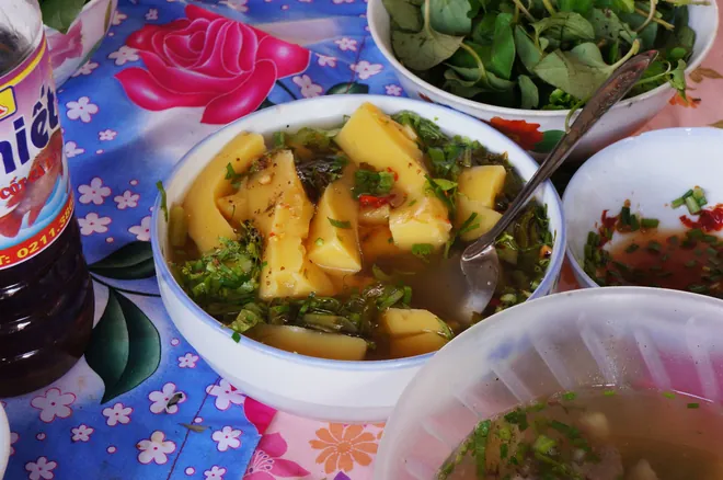 Những món ngon khó quên ở chợ phiên Bắc Hà những món ngon chợ bắc hà