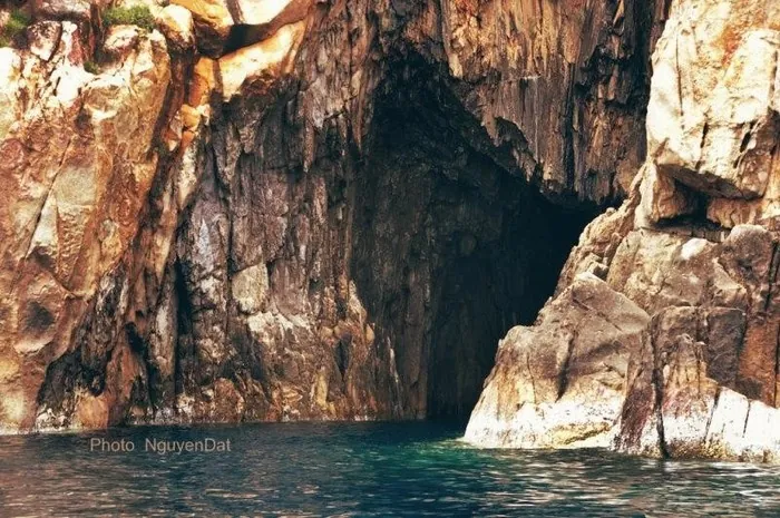 Một ngày khám phá kỳ quan Hang Rái Ninh Thuận khám phá vẻ đẹp hang rái ninh thuận