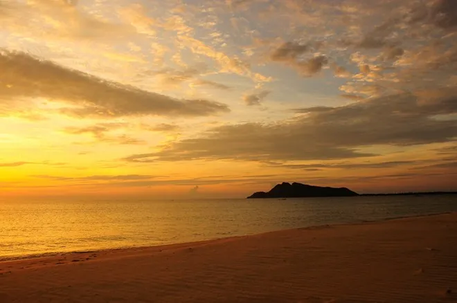 13 bãi biển hoang sơ tuyệt đẹp ở Việt Nam không phải ai cũng biết những bãi biển hoang sơ tuyệt đẹp ở việt nam
