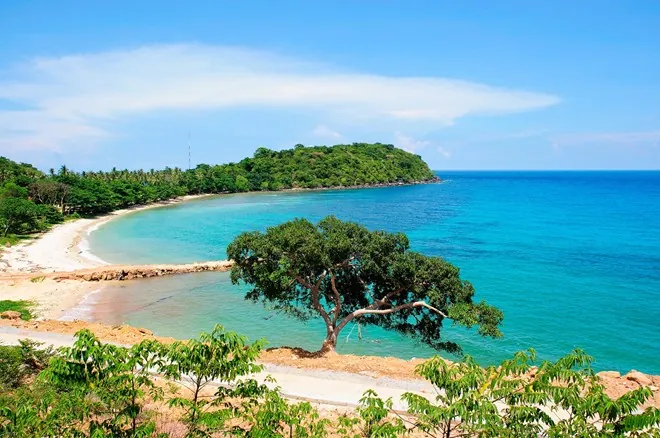 13 bãi biển hoang sơ tuyệt đẹp ở Việt Nam không phải ai cũng biết những bãi biển hoang sơ tuyệt đẹp ở việt nam