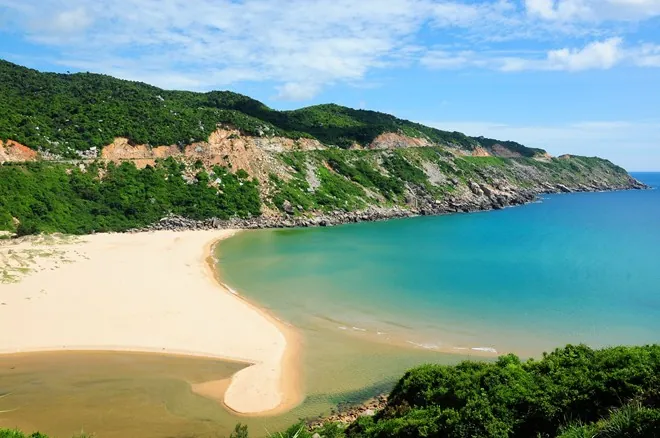 13 bãi biển hoang sơ tuyệt đẹp ở Việt Nam không phải ai cũng biết những bãi biển hoang sơ tuyệt đẹp ở việt nam