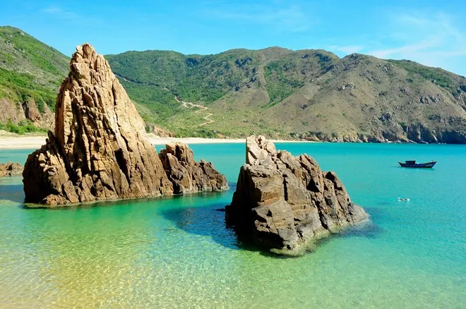 13 bãi biển hoang sơ tuyệt đẹp ở Việt Nam không phải ai cũng biết những bãi biển hoang sơ tuyệt đẹp ở việt nam