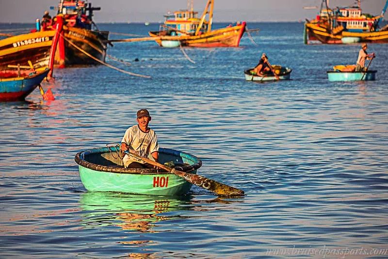 Làng chài Mũi Né đẹp ngỡ ngàng buổi sớm mai vẻ đẹp làng chài mũi né