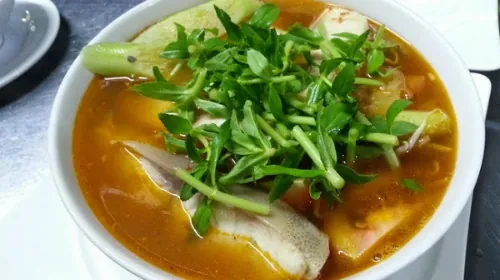 Canh chua cá bớp