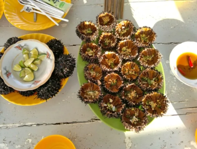 Nhum nướng mỡ hành