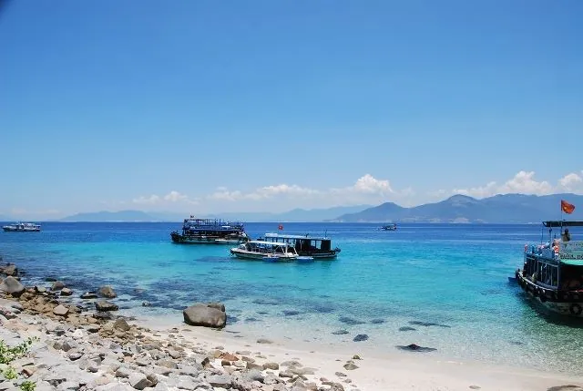 10 thiên đường biển đảo ở khánh hòa