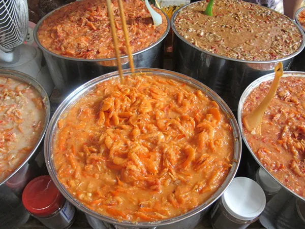 5 món ăn đặc sản nặng mùi say lòng teen Huế 5 món ăn đặc sản nặng mùi say lòng teen Huế