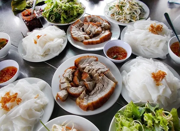 5 món ăn độc nhất vô nhị chỉ Huế mới có