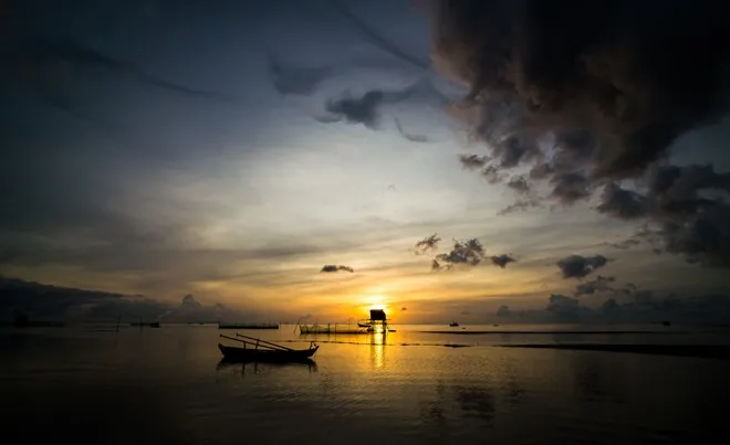 Làng chài Hàm Ninh