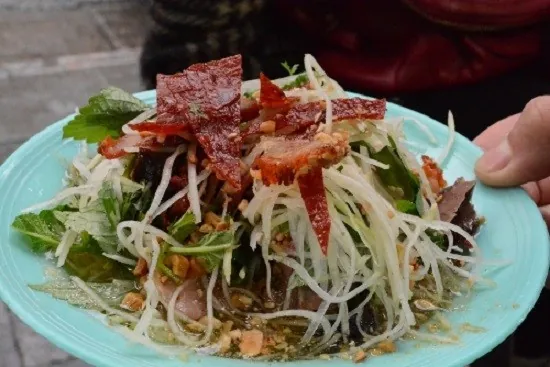 8 món quà vặt mùa thu Hà Nội ngon khó cưỡng