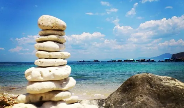 Đến Hòn Khô qua cây cầu vượt biển dài nhất Việt Nam Đến Hòn Khô qua cây cầu vượt biển dài nhất Việt Nam