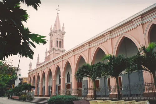 Du lịch Đà Nẵng trong 1 ngày và những điều có thể bạn đã vô tình bỏ lỡ Du lịch Đà Nẵng trong 1 ngày và những điều có thể bạn đã vô tình bỏ lỡ
