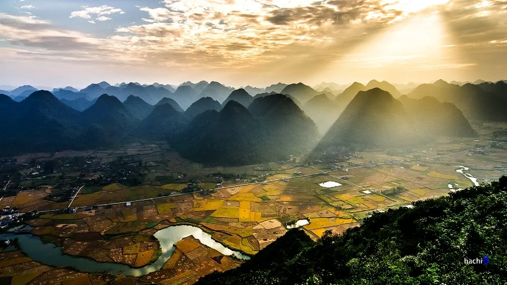 Bình minh lên rực rỡ nơi thung lũng Bắc Sơn Bình minh lên rực rỡ nơi thung lũng Bắc Sơn