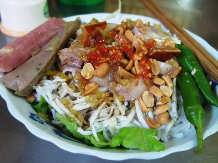 bun-mam-da-nang-dam-da-huong-vi-bien-ca