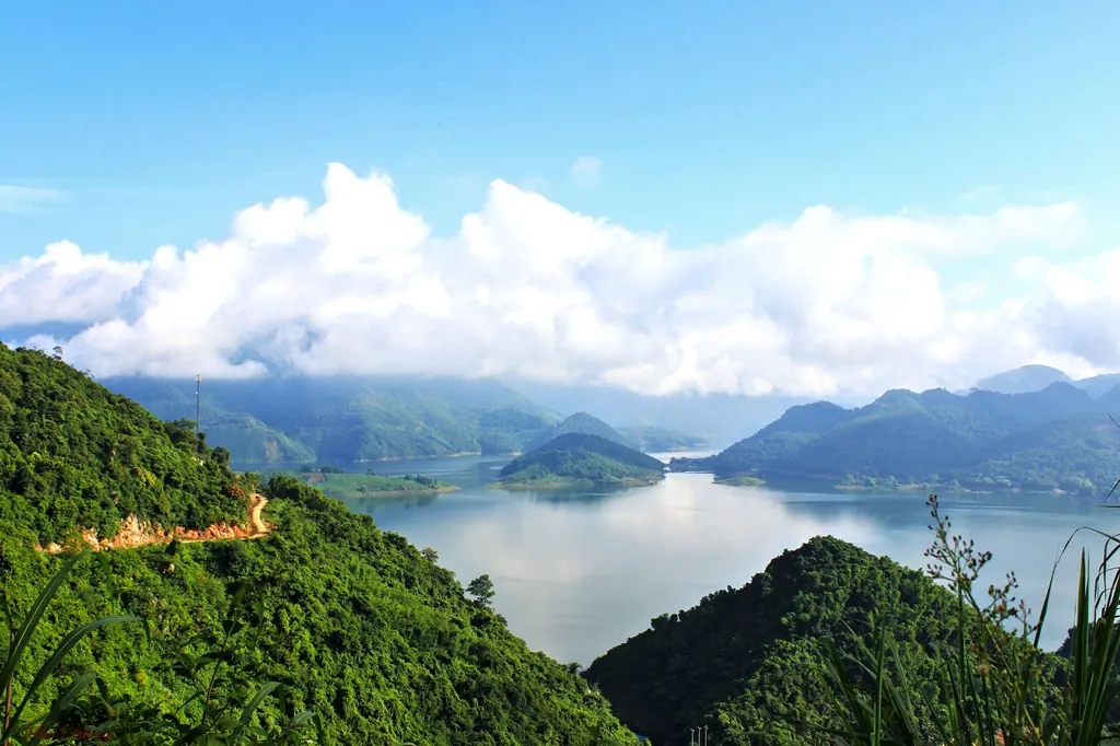 Cảnh đẹp như thiên đường ở thung lũng Ba Khan