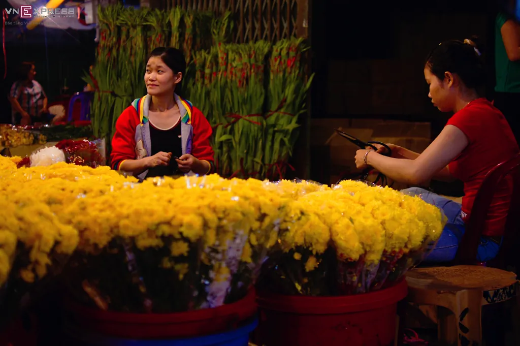 Chợ hoa đêm không ngủ ở Sài Gòn Chợ hoa đêm không ngủ ở Sài Gòn