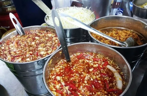 Đắm đuối hương vị gỏi ốc bươu Đà Nẵng