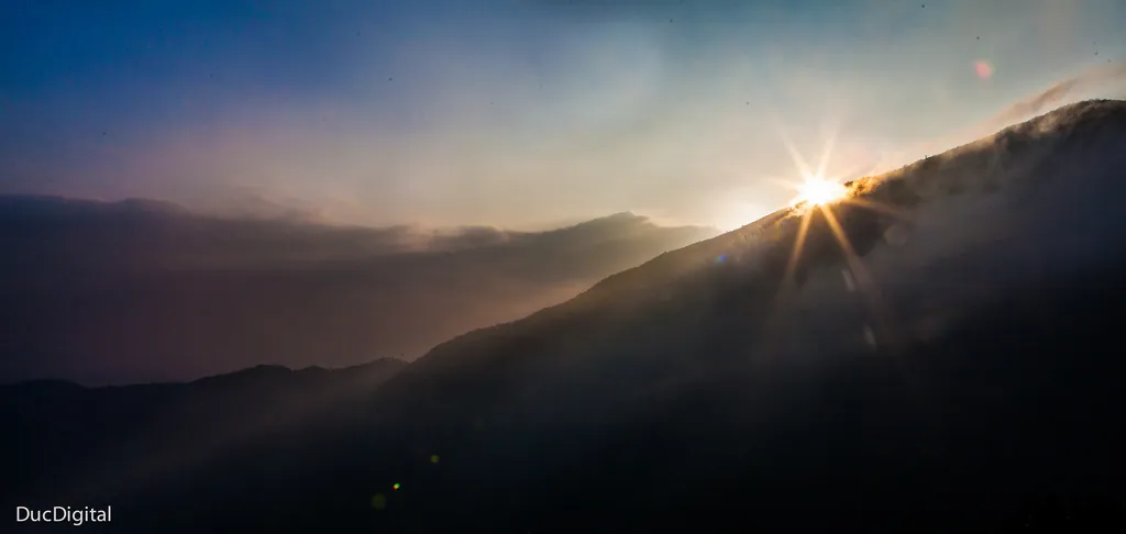 Đèo Hải Vân - Cung đường phượt nguy hiểm nhất Việt Nam đèo hải vân cung đường phượt nguy hiểm nhất việt nam