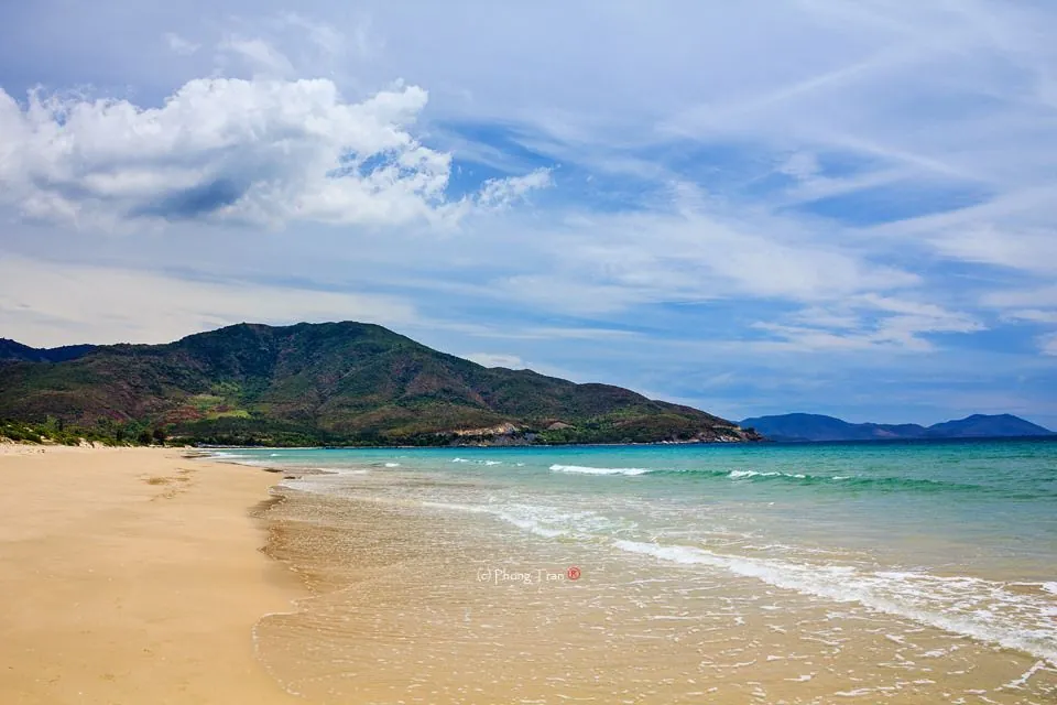 Đẹp quyến rũ đến vô cùng bãi Dài biển Nha Trang
