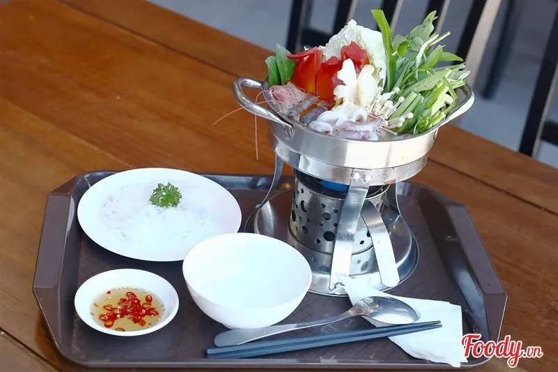 Điểm danh các địa điểm ẩm thực đông đúc tại Đà Nẵng Điểm danh các địa điểm ẩm thực đông đúc tại Đà Nẵng