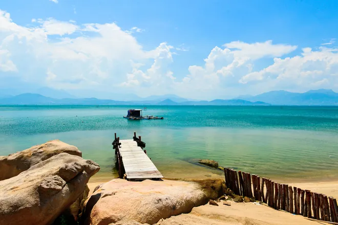 Du lịch Cam Ranh khám phá vẻ đẹp hoang sơ ở đảo Robinson