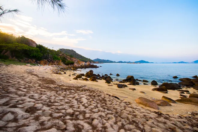 Du lịch Cam Ranh khám phá vẻ đẹp hoang sơ ở đảo Robinson