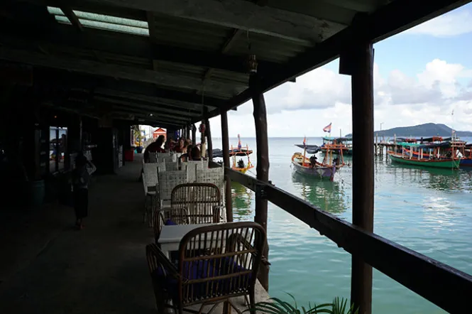 Du lịch Campuchia hãy đem một cuốn sách đến Koh Rong Du lịch Campuchia hãy đem một cuốn sách đến Koh Rong