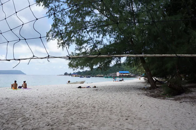 Du lịch Campuchia hãy đem một cuốn sách đến Koh Rong Du lịch Campuchia hãy đem một cuốn sách đến Koh Rong