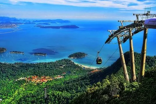 Du lịch Malaysia mê mẩn trước vẻ đẹp thiên đường của quần đảo Langkawi Cáp treo Langkawi