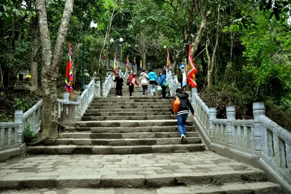 Du lịch Yên Tử