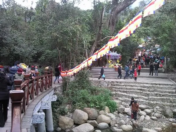 Du lịch Yên Tử