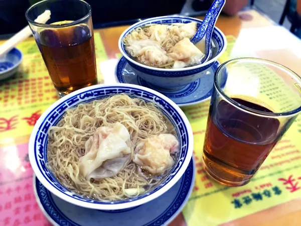 Gợi ý chi tiết ăn chơi Hong Kong của Brad Lau Gợi ý chi tiết ăn chơi Hong Kong của Brad Lau