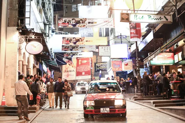 Gợi ý chi tiết ăn chơi Hong Kong của Brad Lau Gợi ý chi tiết ăn chơi Hong Kong của Brad Lau