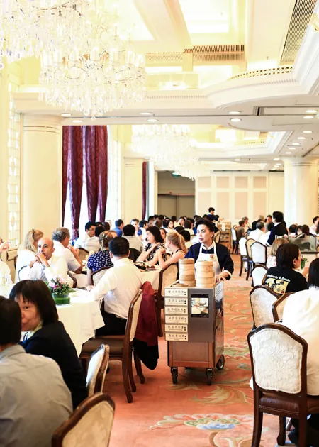 Gợi ý chi tiết ăn chơi Hong Kong của Brad Lau Gợi ý chi tiết ăn chơi Hong Kong của Brad Lau