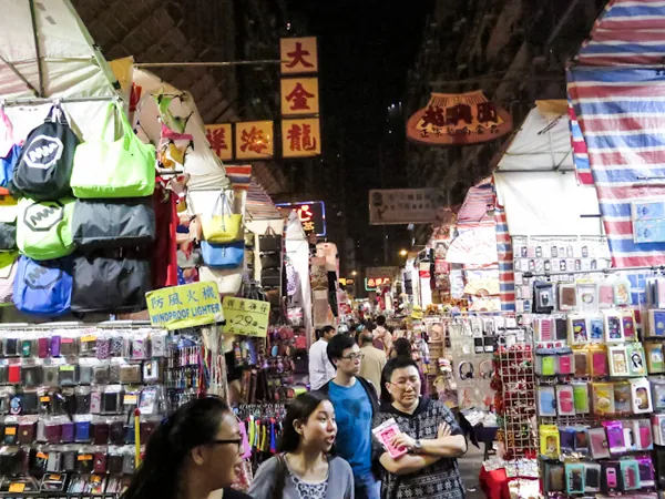 Gợi ý chi tiết ăn chơi Hong Kong của Brad Lau Gợi ý chi tiết ăn chơi Hong Kong của Brad Lau