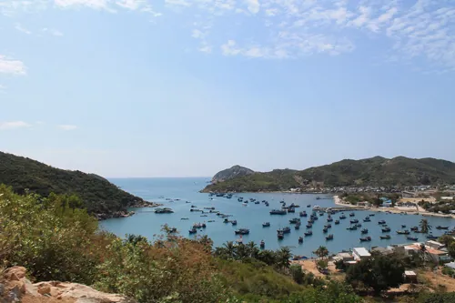 Hành trình đi qua miền cát trắng ở Ninh Thuận Hành trình đi qua miền cát trắng ở Ninh Thuận